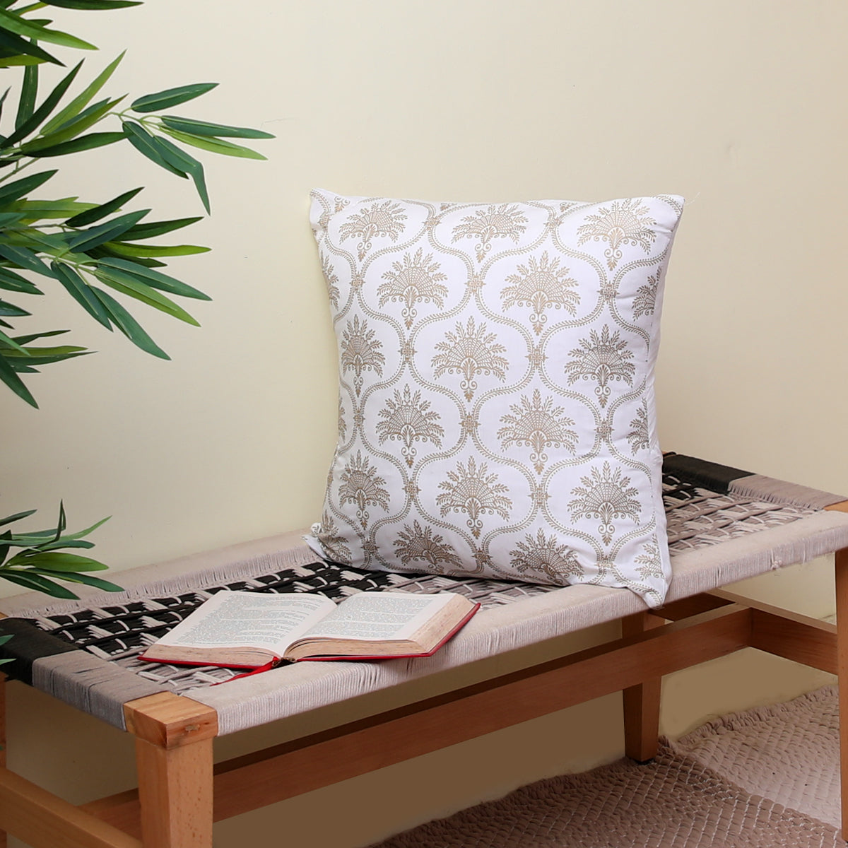 Gold Trellis Cushion Cover 45x45 (cm)